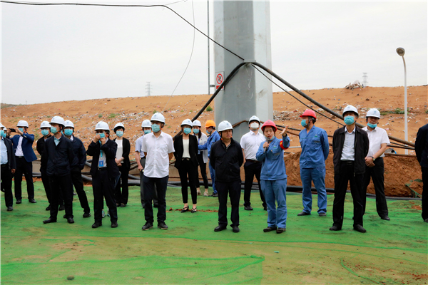 壹定发集团复工复产促增添项目观摩聚会与会职员走进大秦国源三秦环保秦邦园区在榆项目